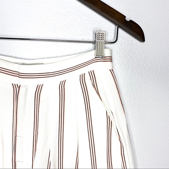 Joie Carvel Shorts - Picture 3 of 8